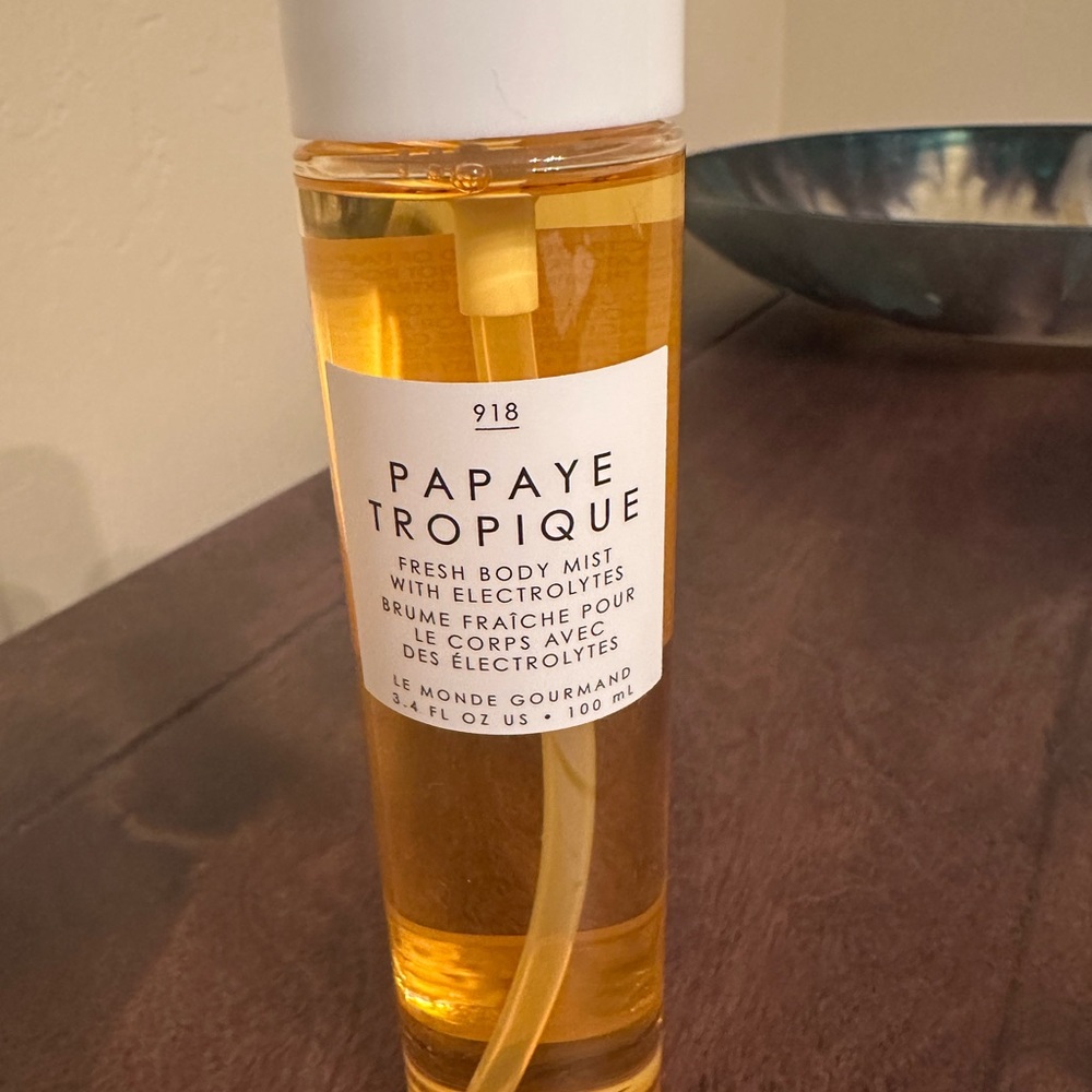 LE MONDE GOURMAND Papaye Tropique Body Mist